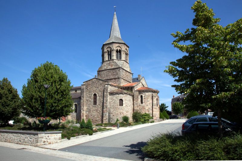 Marcillat-en-Combraille Church
Keywords: Marcillat-en-Combraille Church